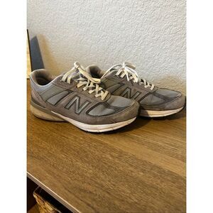 New Balance Women's 990v5 Grey Size 9.5 Active Sneakers